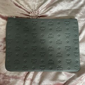 MCM KLARA CROSSBODY POUCH